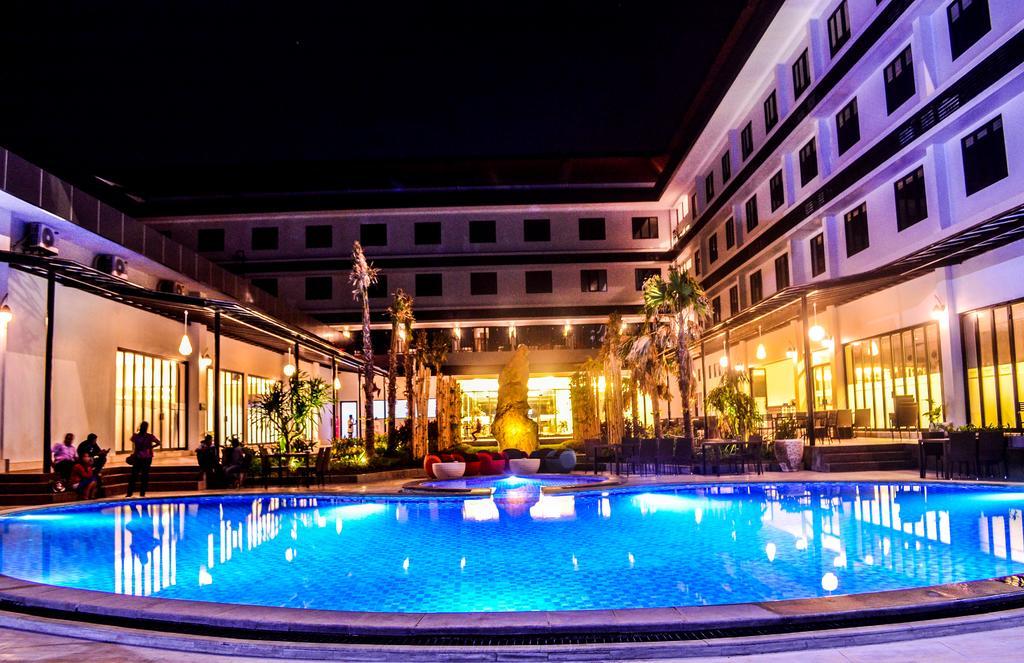 Neo Eltari Kupang By Aston Ξενοδοχείο Εξωτερικό φωτογραφία